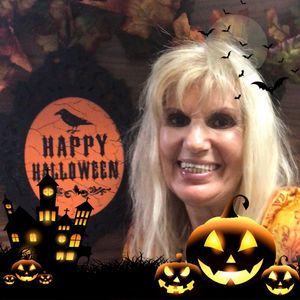 Meet your Posher, Joan